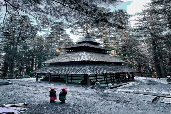 bathinda to manali cabs